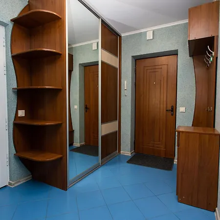 Центр. Вул. Родини Барвінських Ternopil Exterior photo